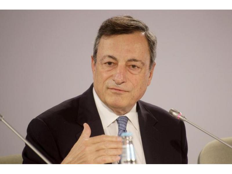 Bce: analisti, ridurr� QE a 30 miliardi Programma arriver� cos� a 2.500 mld, rialzo tassi a inizio 2019